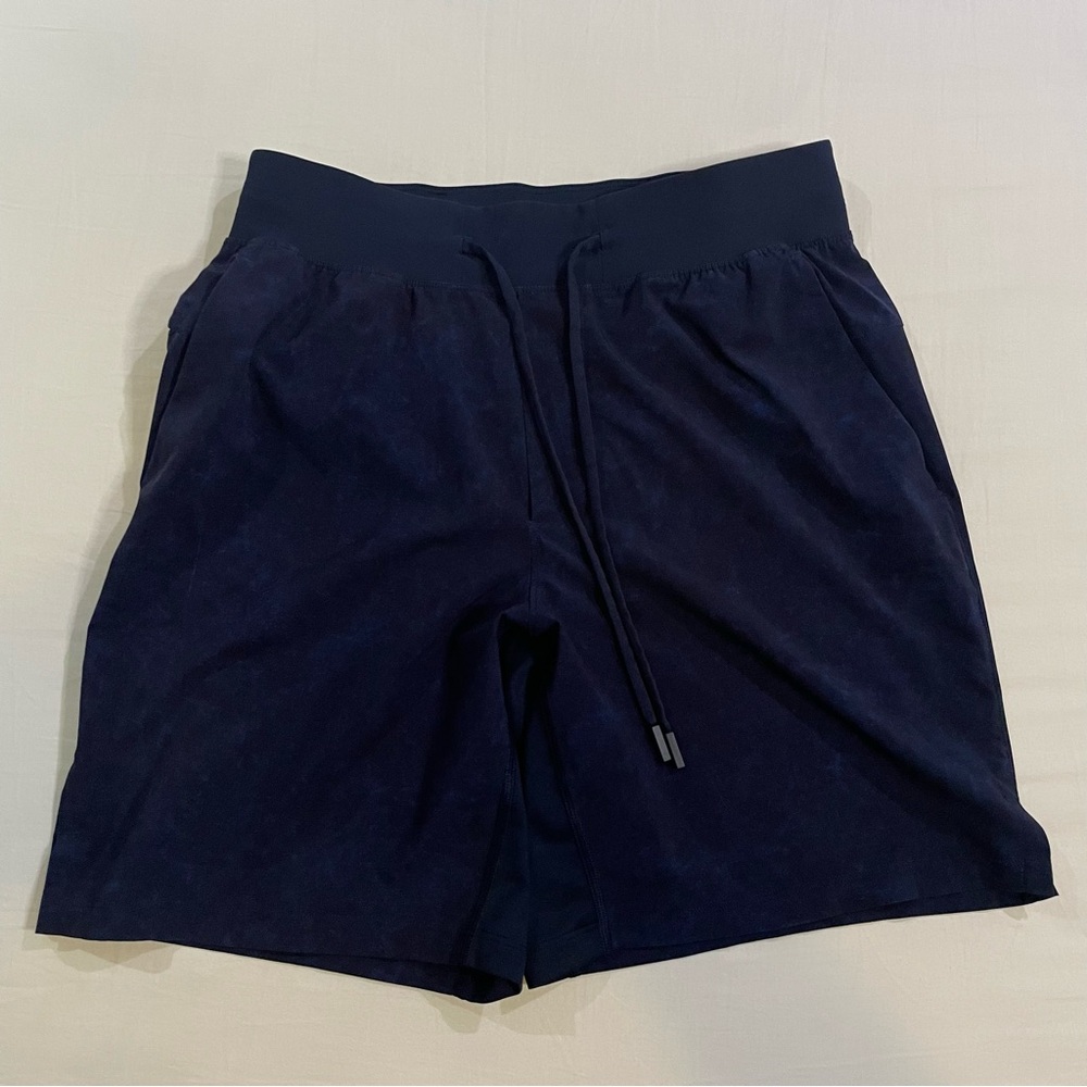 Lululemon short